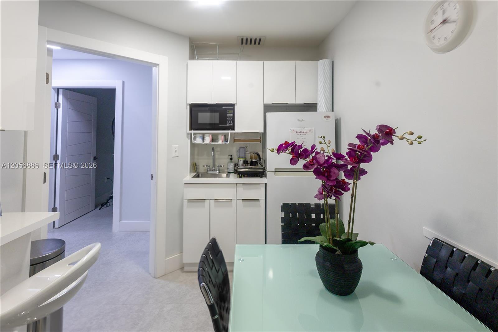 A12056886 Property Photo 28