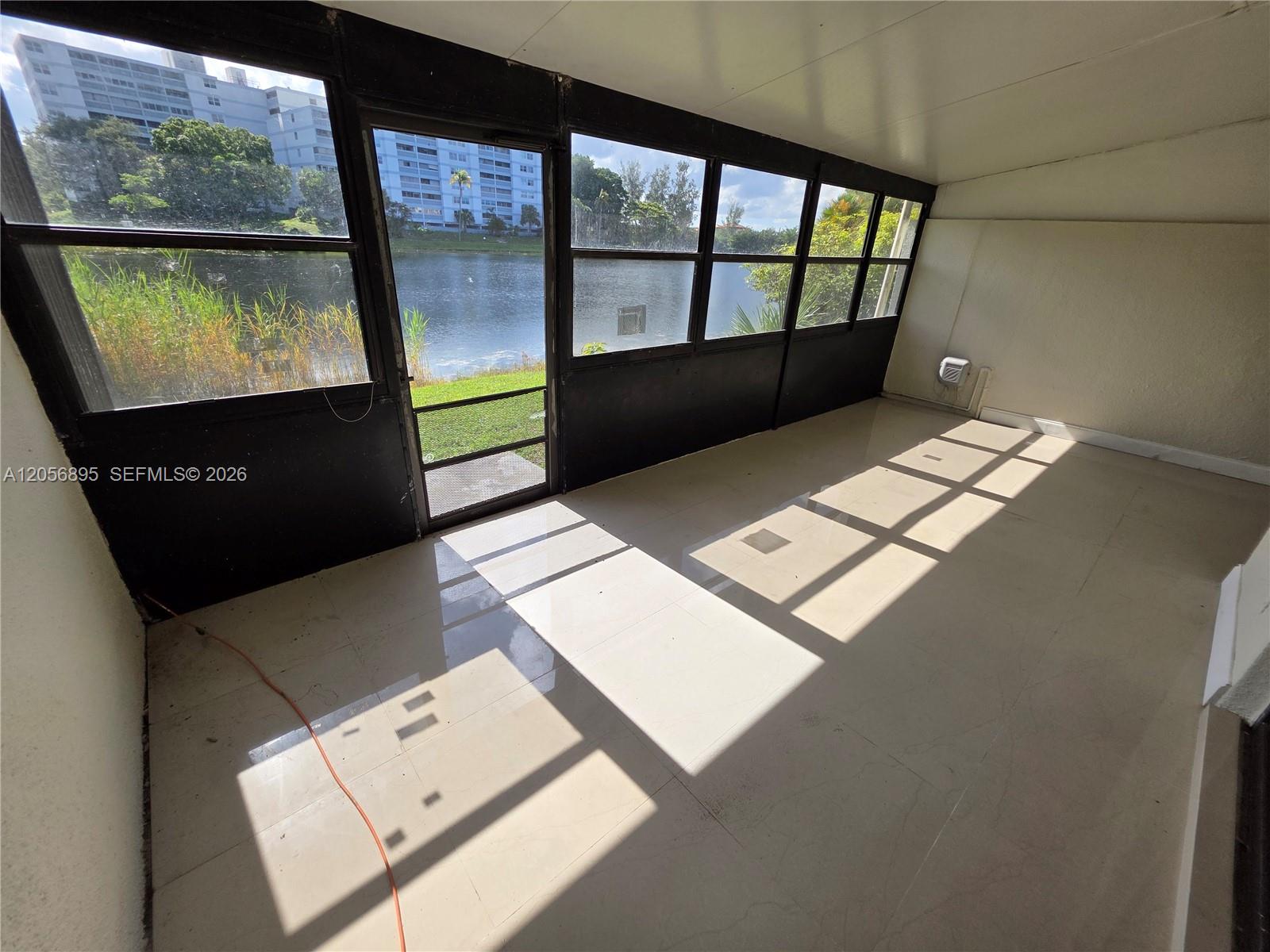 A12056895 Property Photo 12