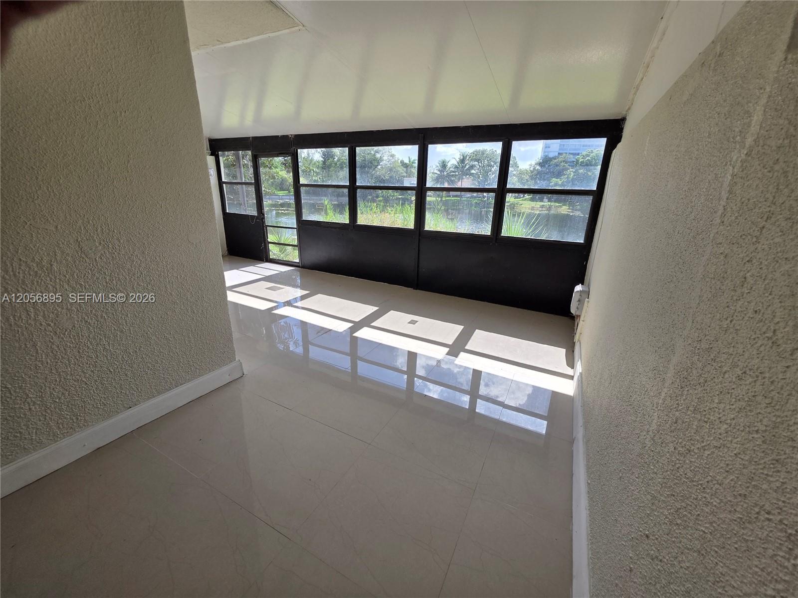 A12056895 Property Photo 15