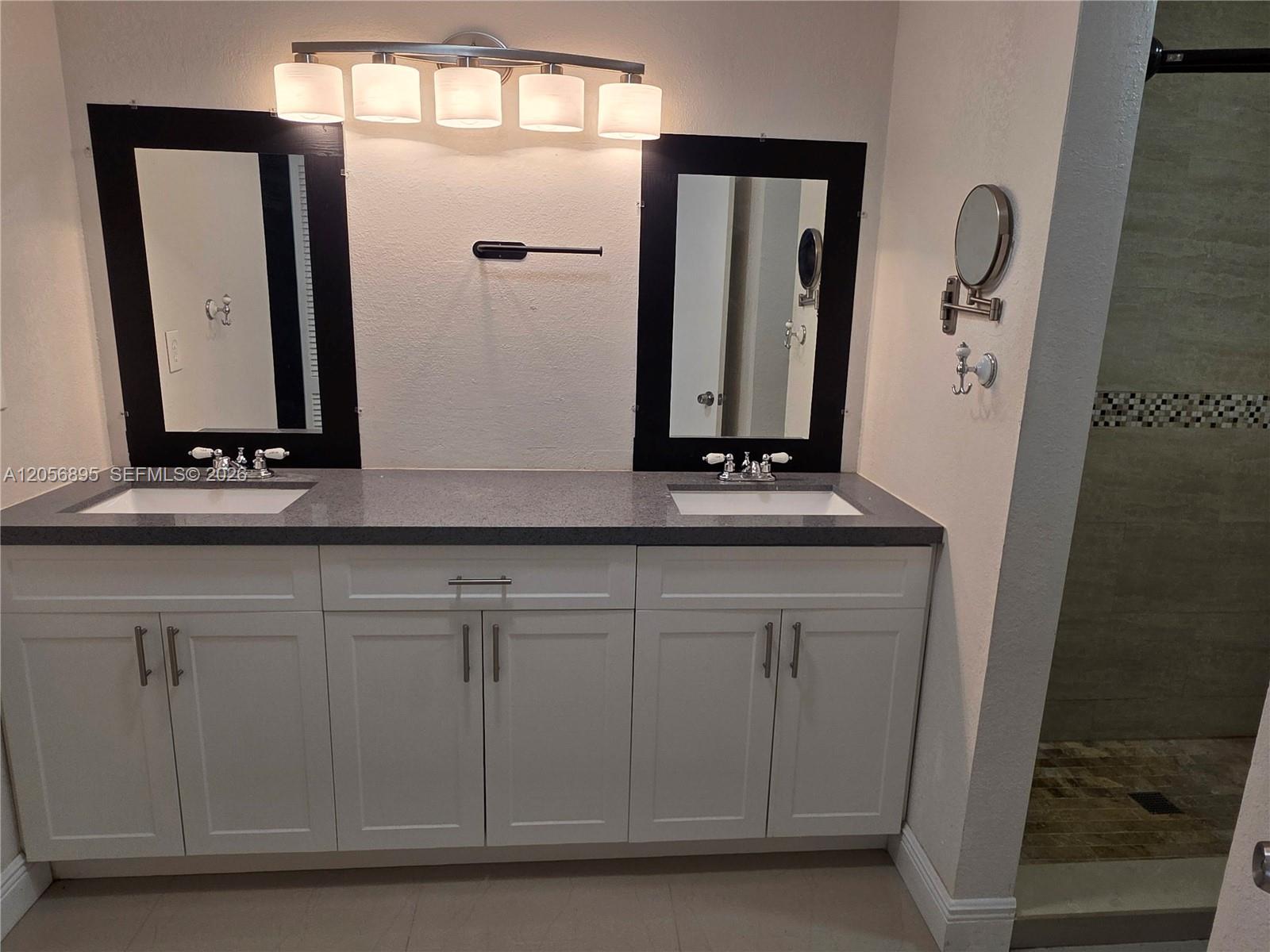 A12056895 Property Photo 21