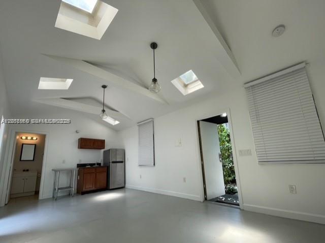 118 Nw 24th Street Property Photo 4