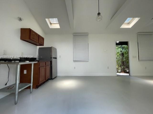 118 Nw 24th Street Property Photo 5