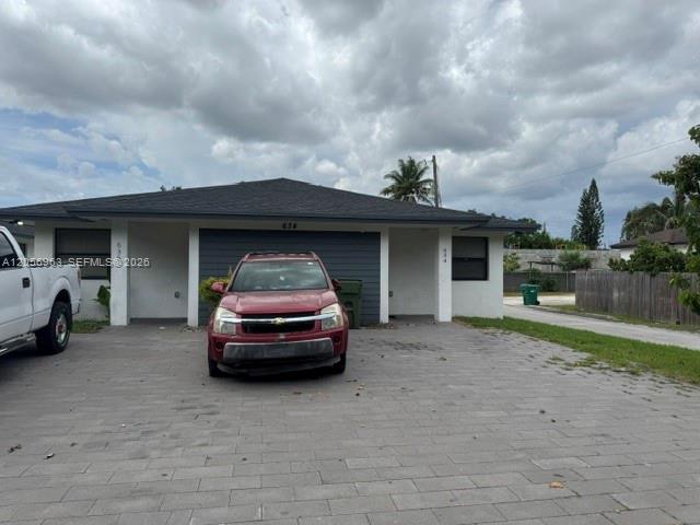 634 Nw 12th Street Property Photo 4