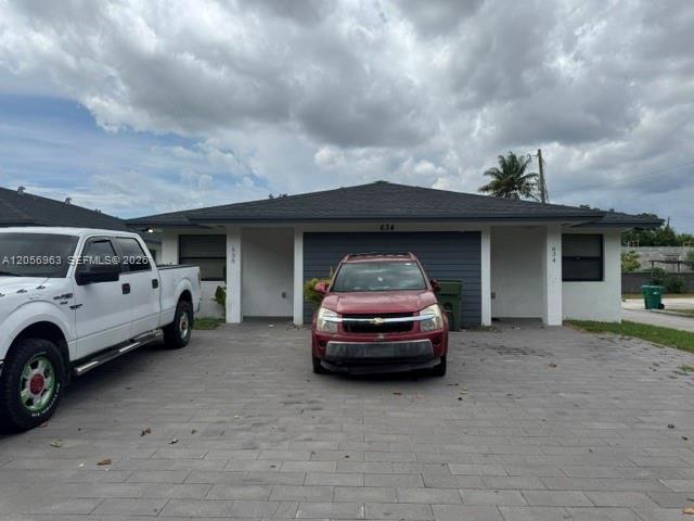 634 Nw 12th Street Property Photo 5