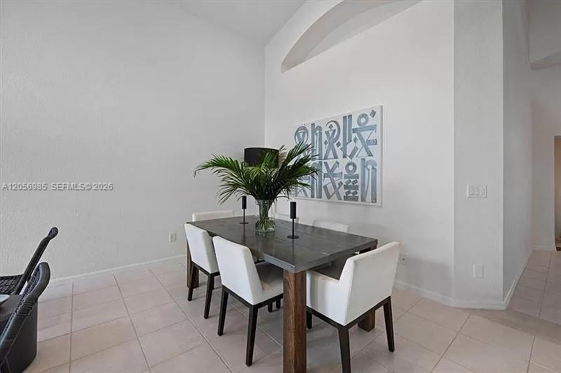 4180 Sea Mist Way Property Photo 5