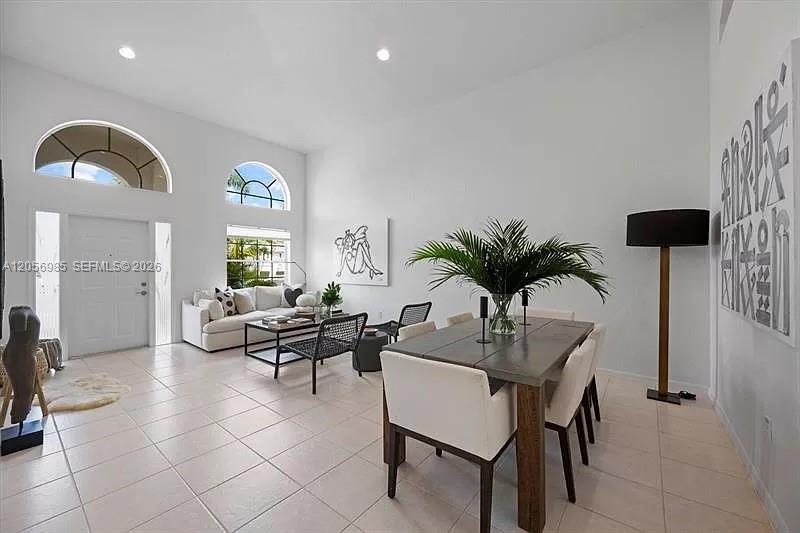4180 Sea Mist Way Property Photo 6