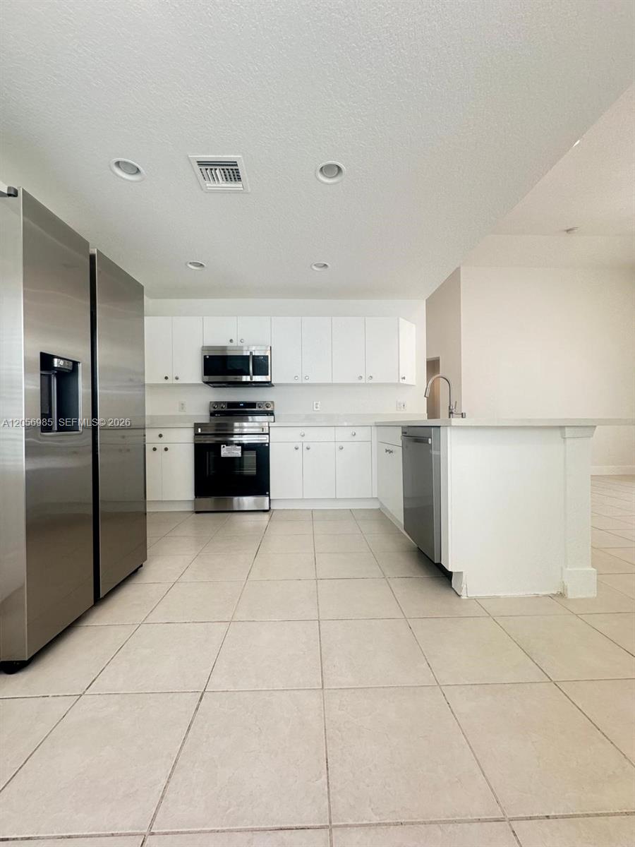 4180 Sea Mist Way Property Photo 15