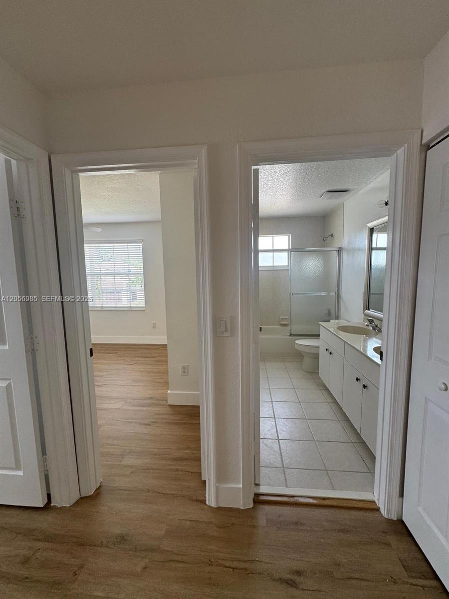 4180 Sea Mist Way Property Photo 24