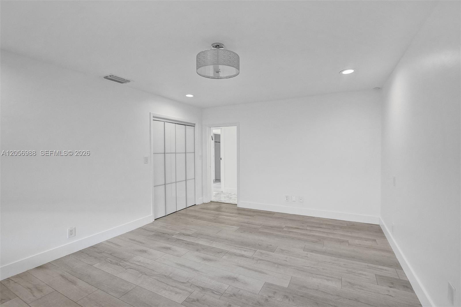 3180 N 36th Street Property Photo 12