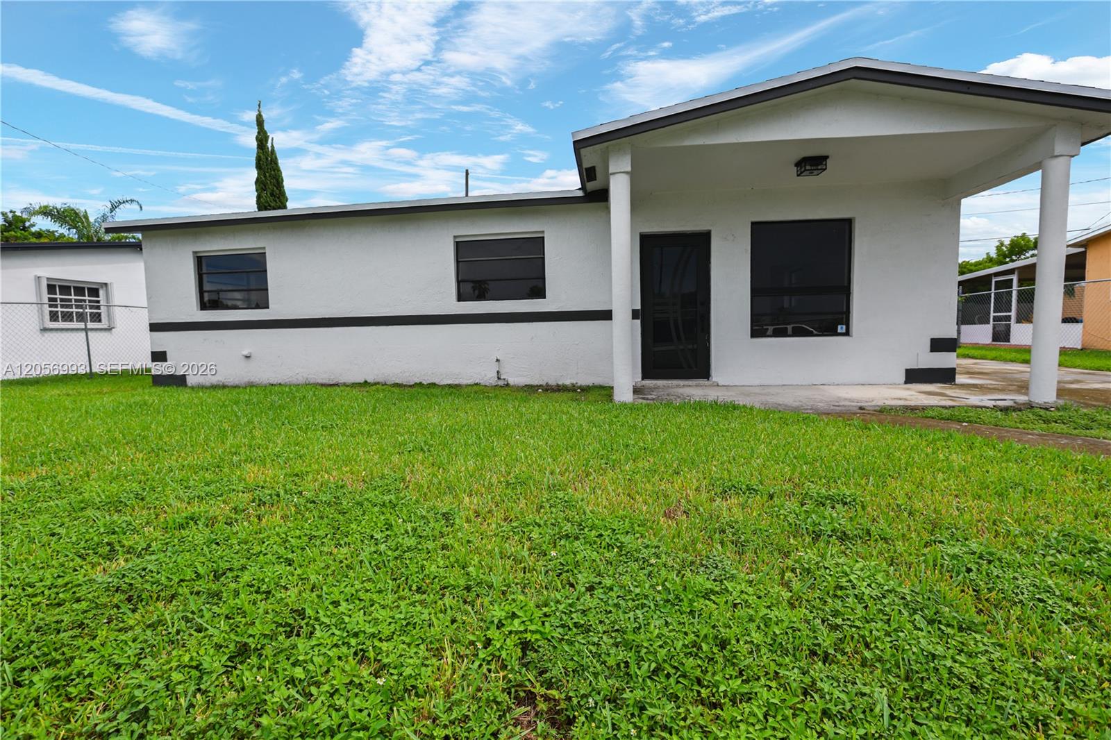 A12056993 Property Photo 1