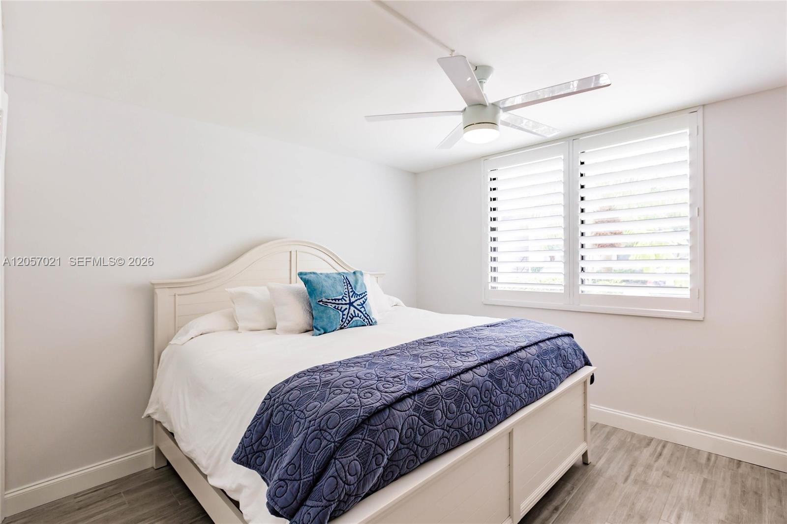 1586 S Ocean Lane 125 Property Photo 11