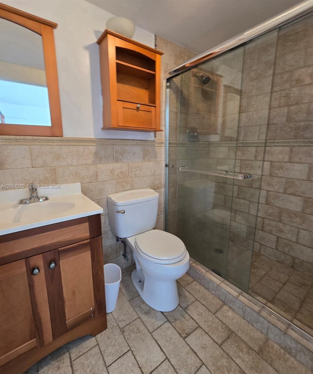 9357 Fontainebleau Boulevard D420 Property Photo 7
