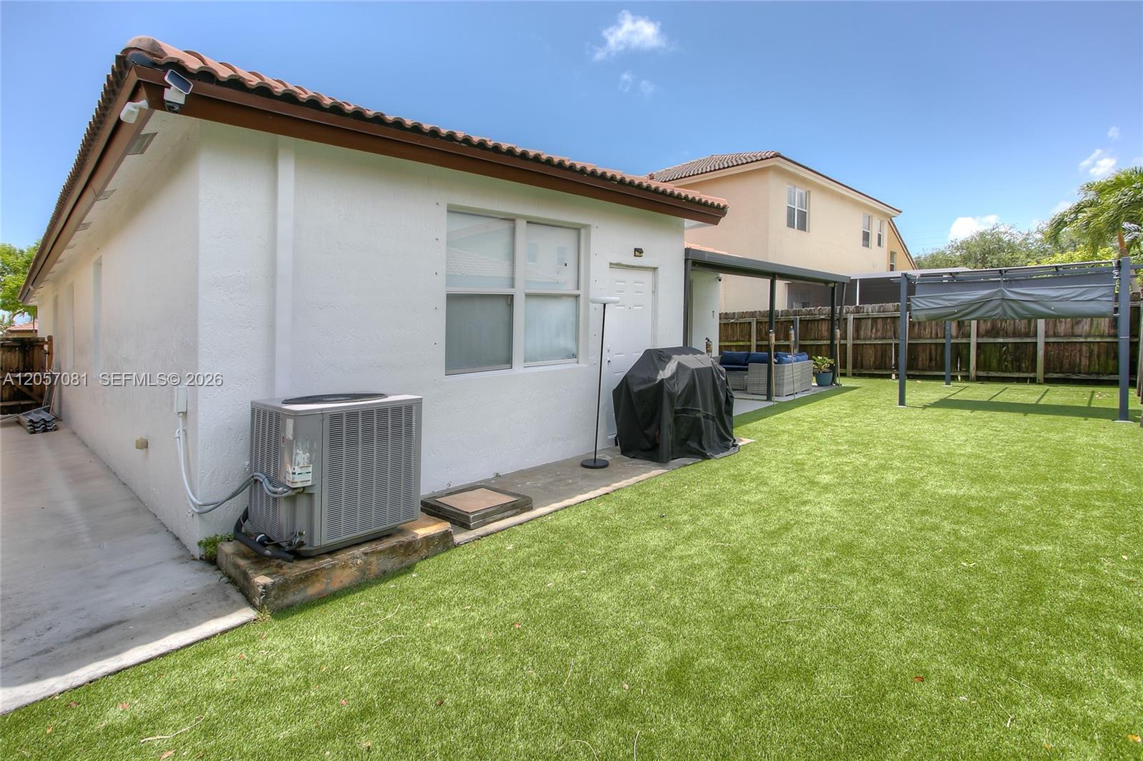 23922 Sw 108th Avenue Property Photo 4