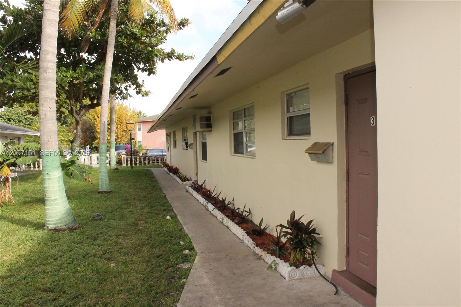 A12057151 Property Photo 2