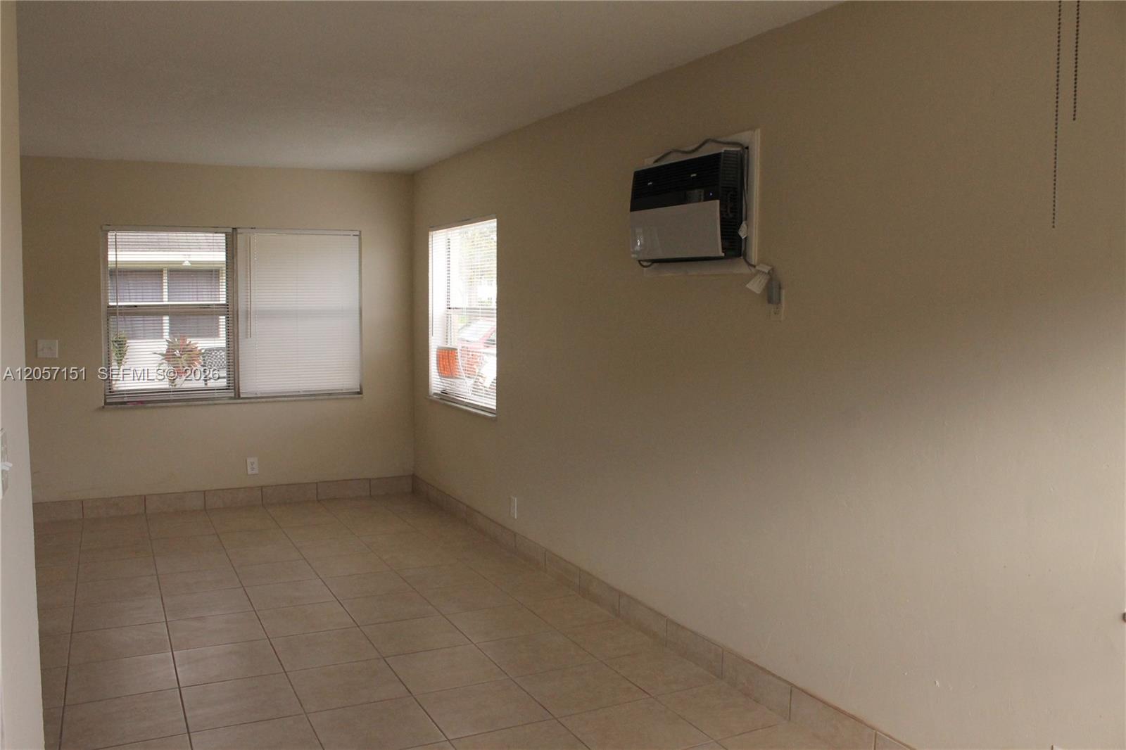 A12057151 Property Photo 3