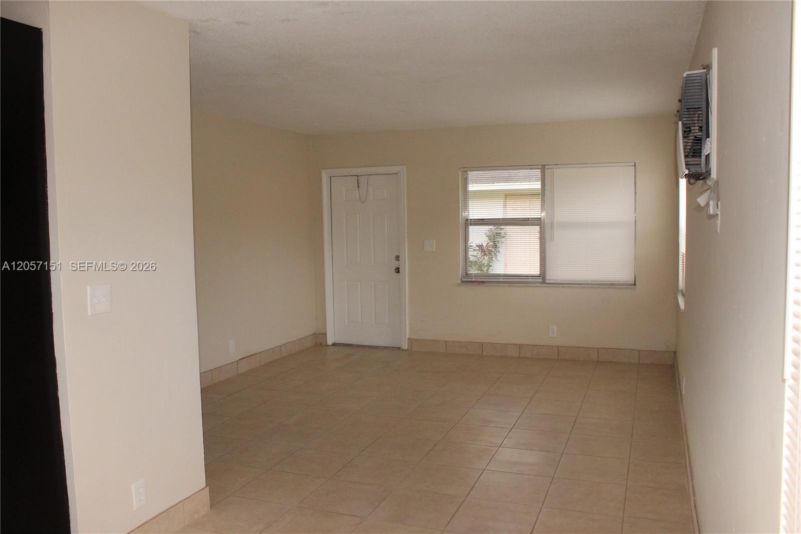 A12057151 Property Photo 4
