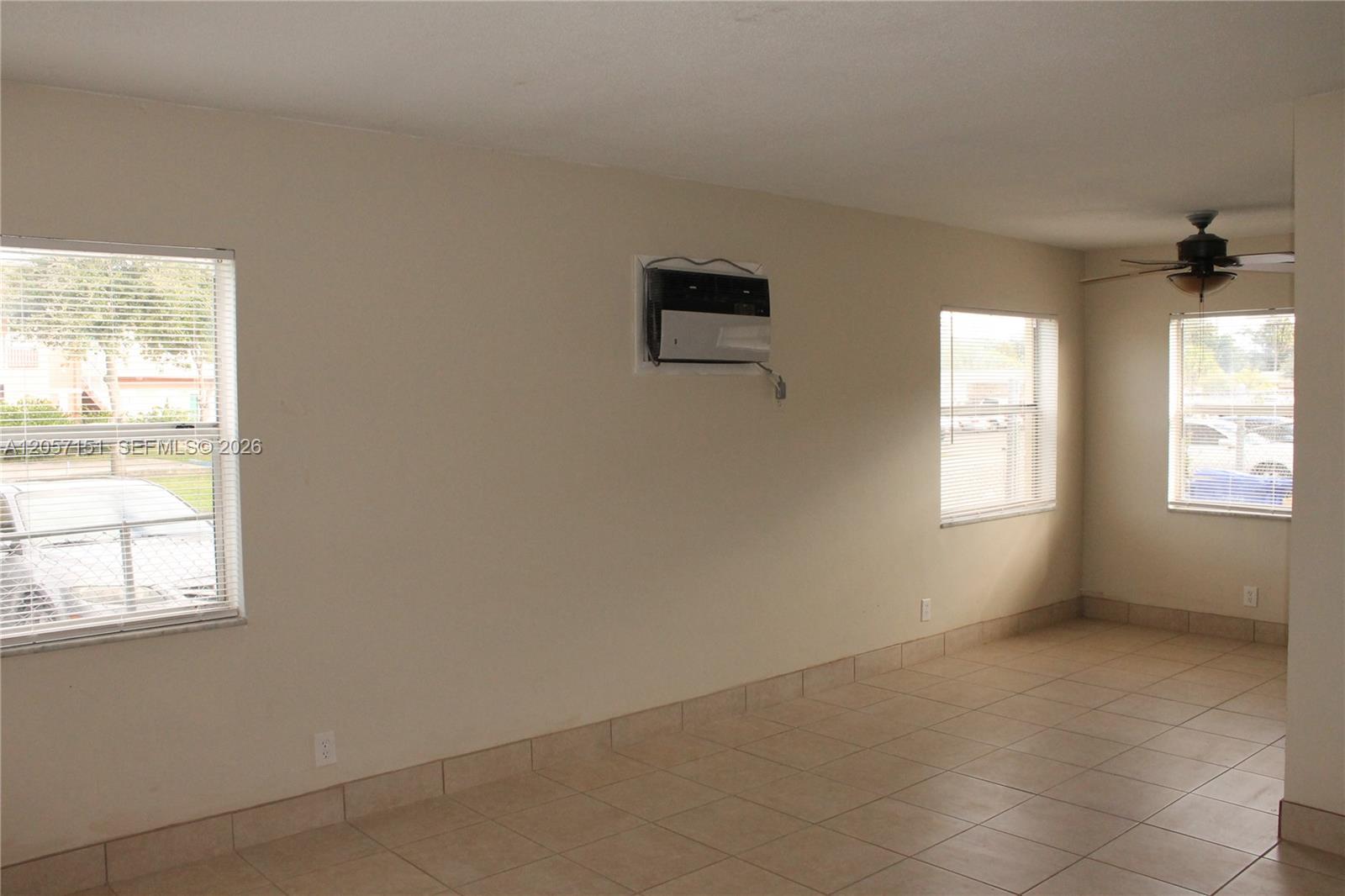 A12057151 Property Photo 6