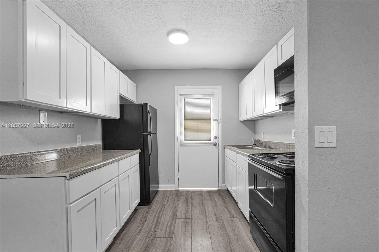 400 Nw 65 Property Photo 7
