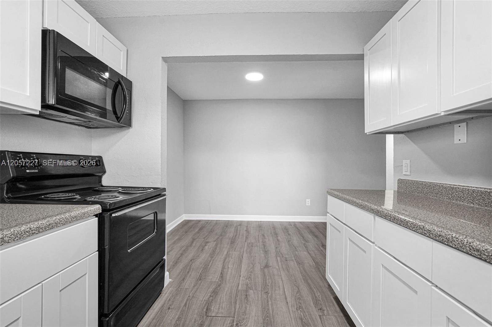 400 Nw 65 Property Photo 8