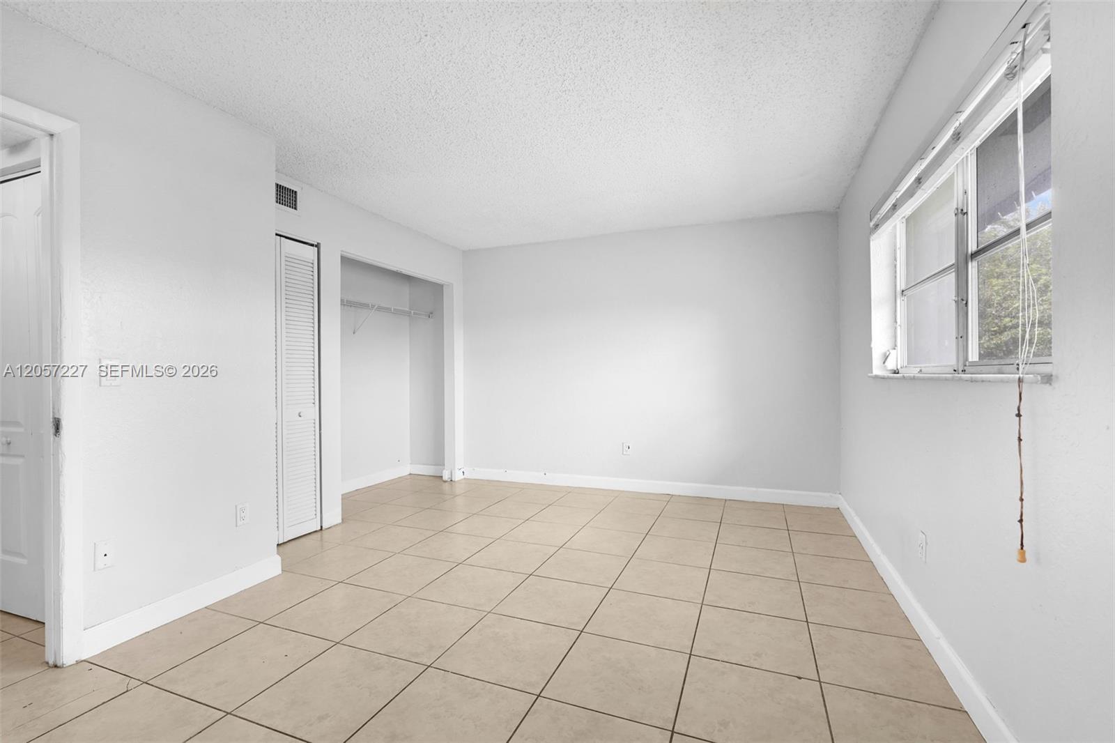 400 Nw 65 Property Photo 19