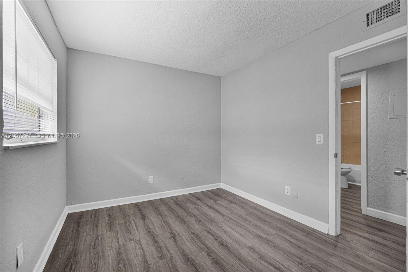 400 Nw 65 Property Photo 56