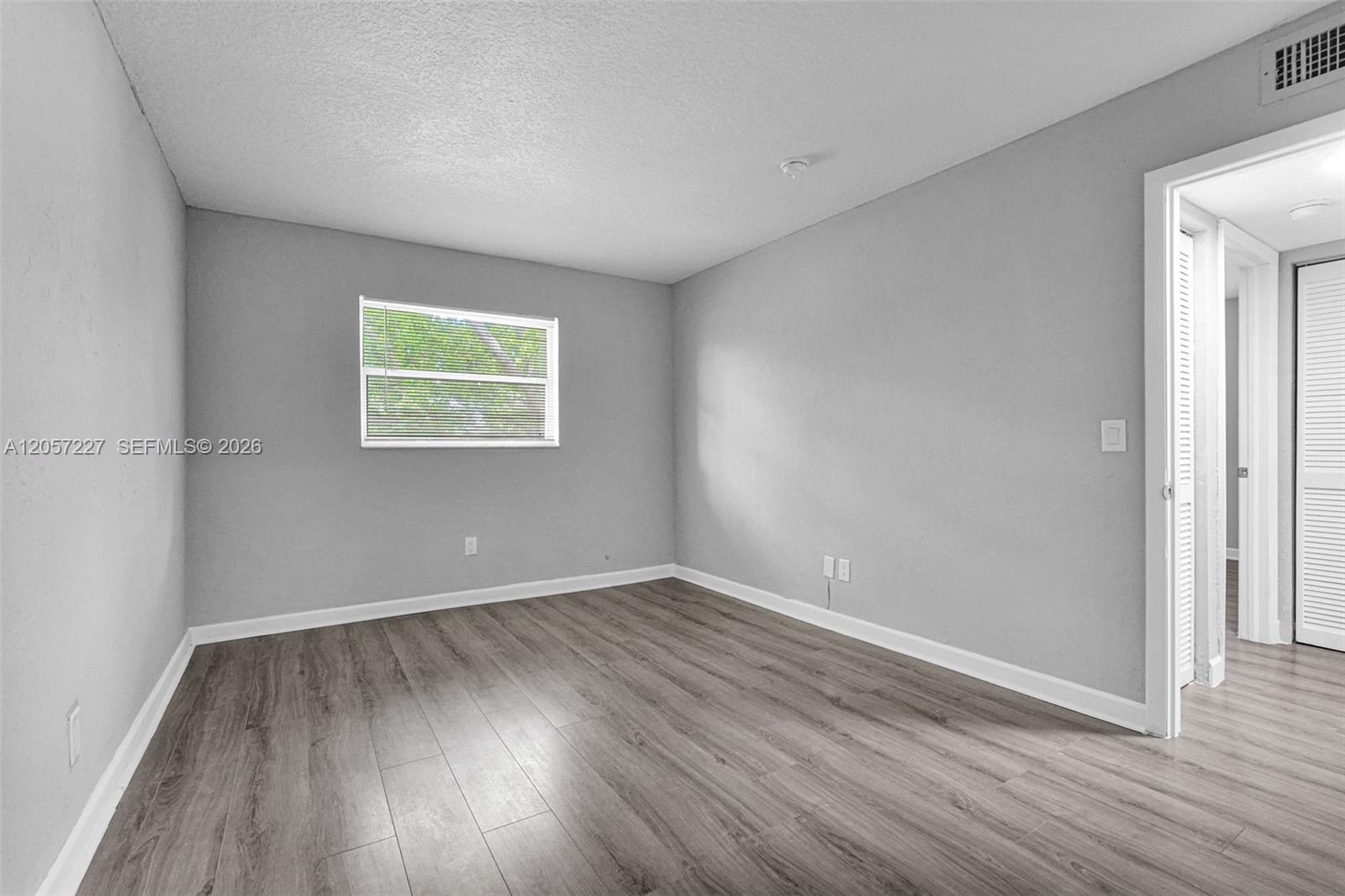 400 Nw 65 Property Photo 63