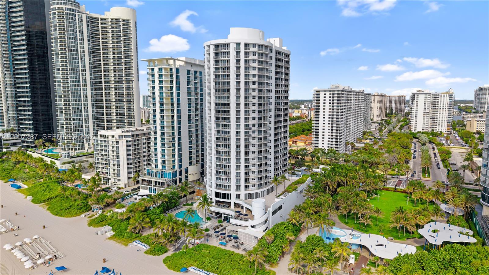 17375 Collins Avenue 1108 Property Photo 29