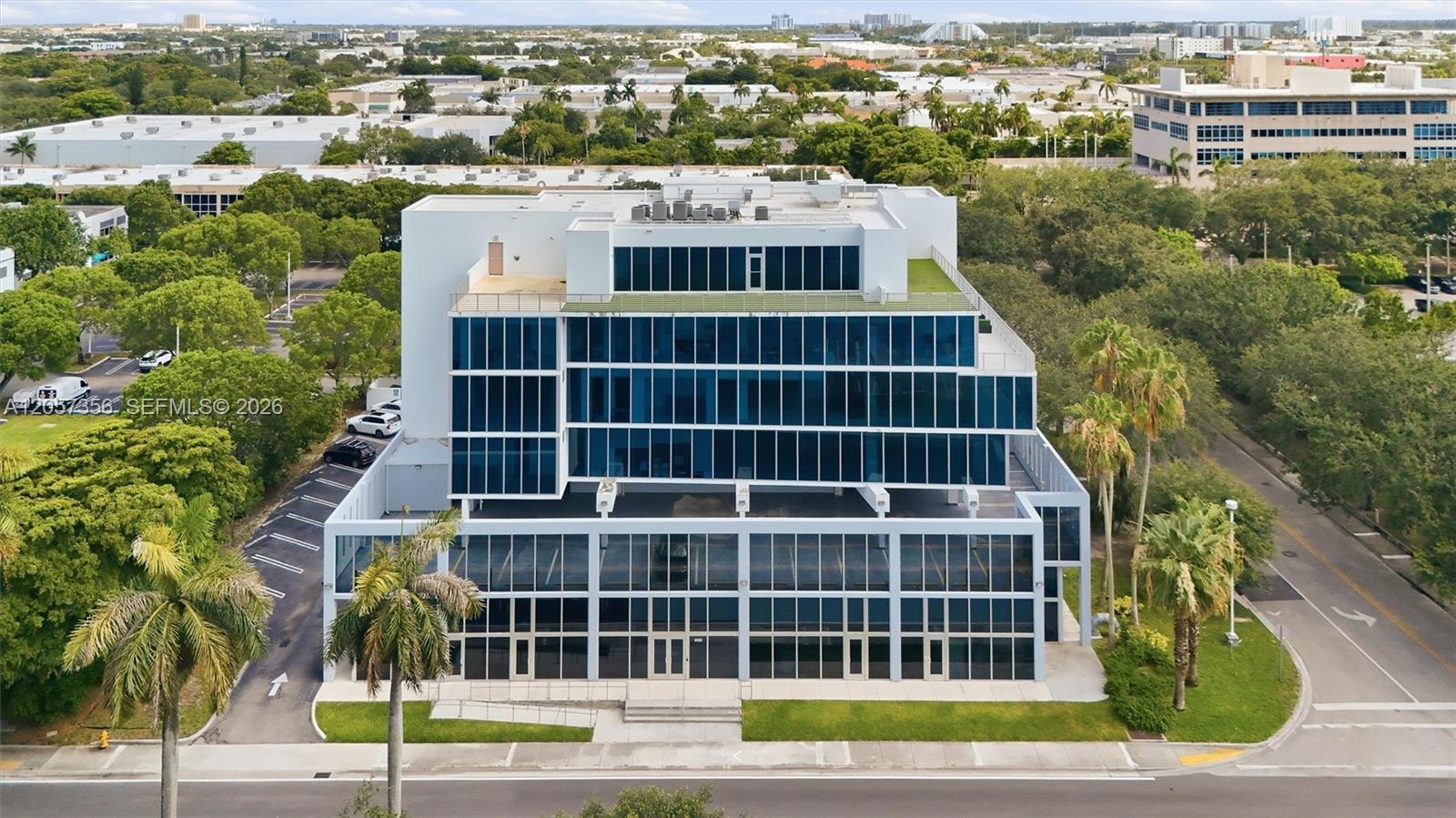 A12057356 Property Photo 31