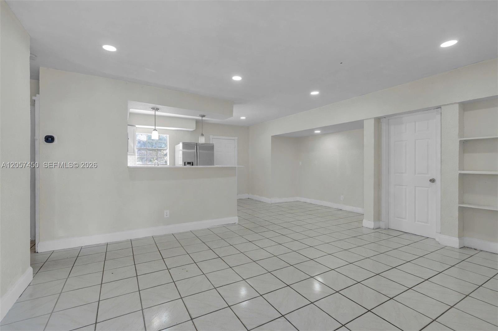 1207 Chateau Park Drive Property Photo 7