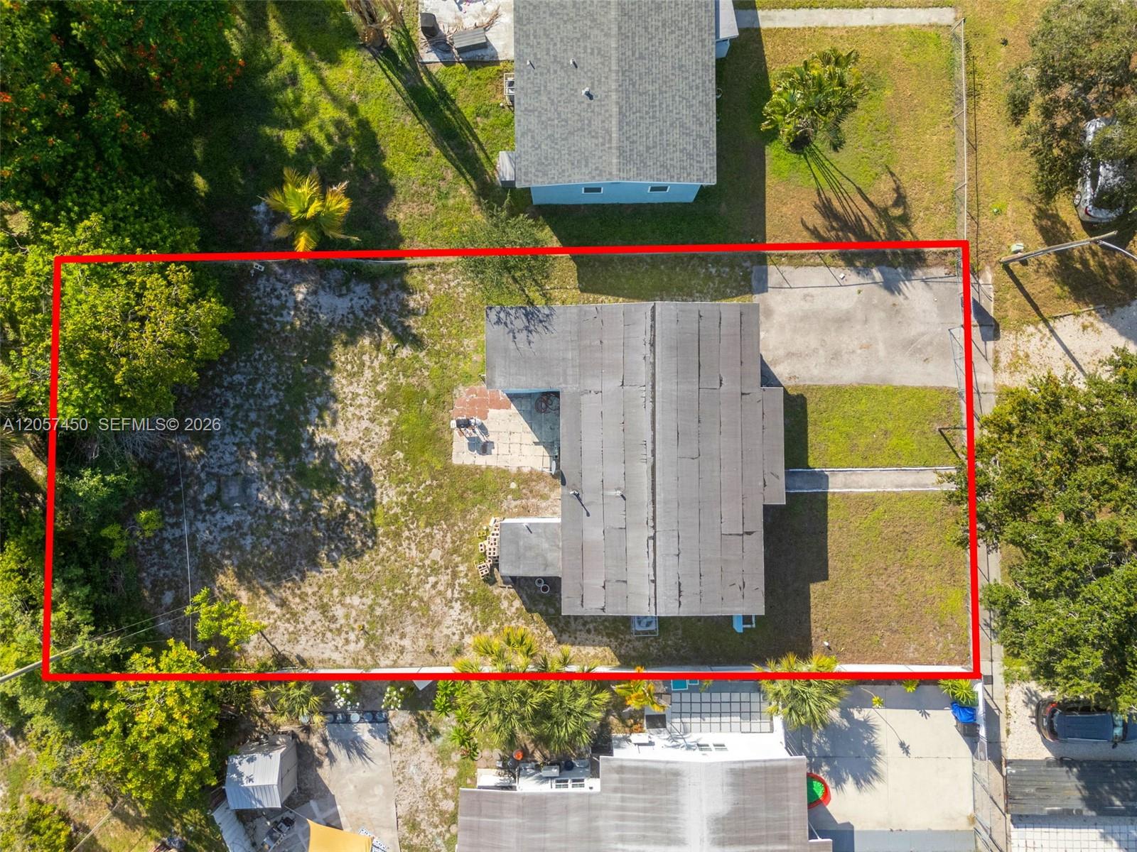 1207 Chateau Park Drive Property Photo 27