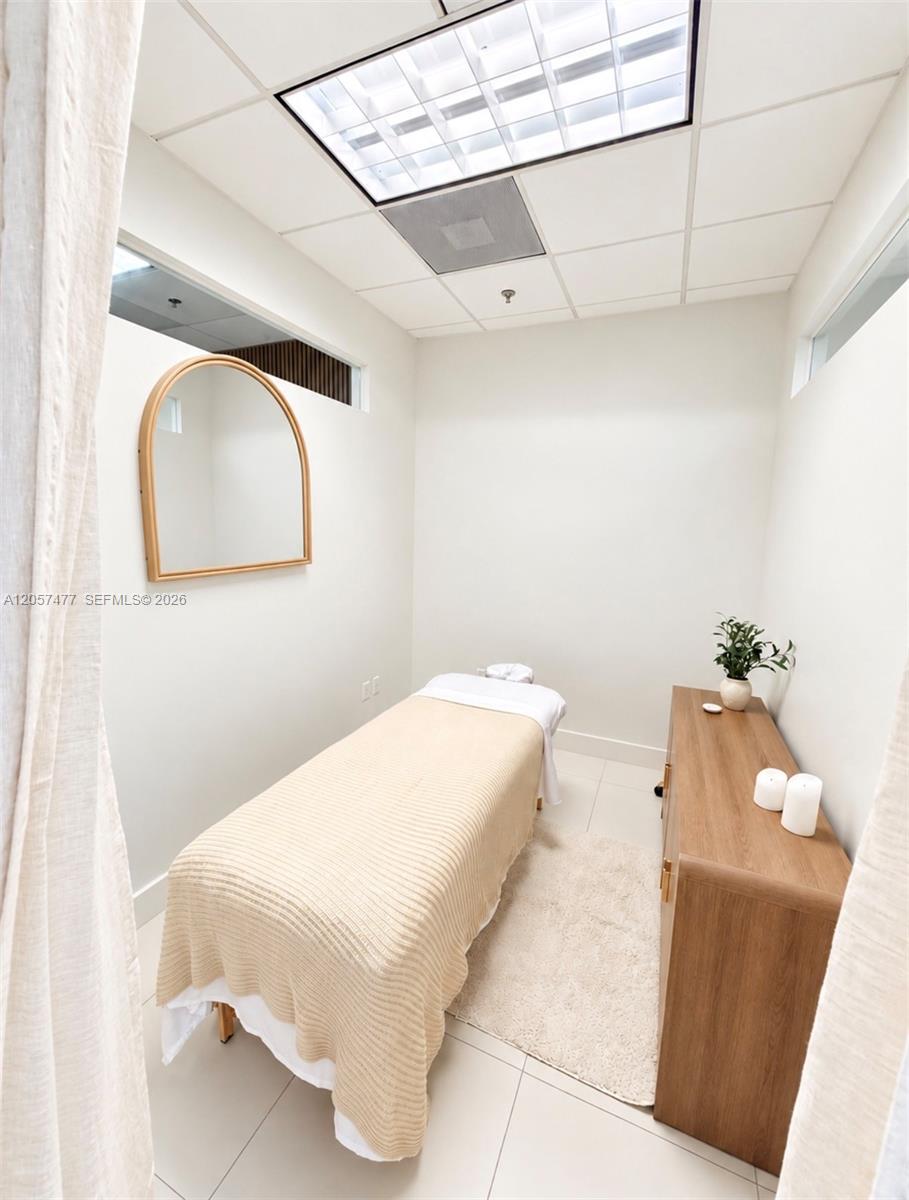 A12057477 Property Photo 7