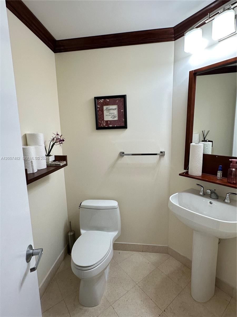 1060 E Brickell Avenue 3001 Property Photo 2