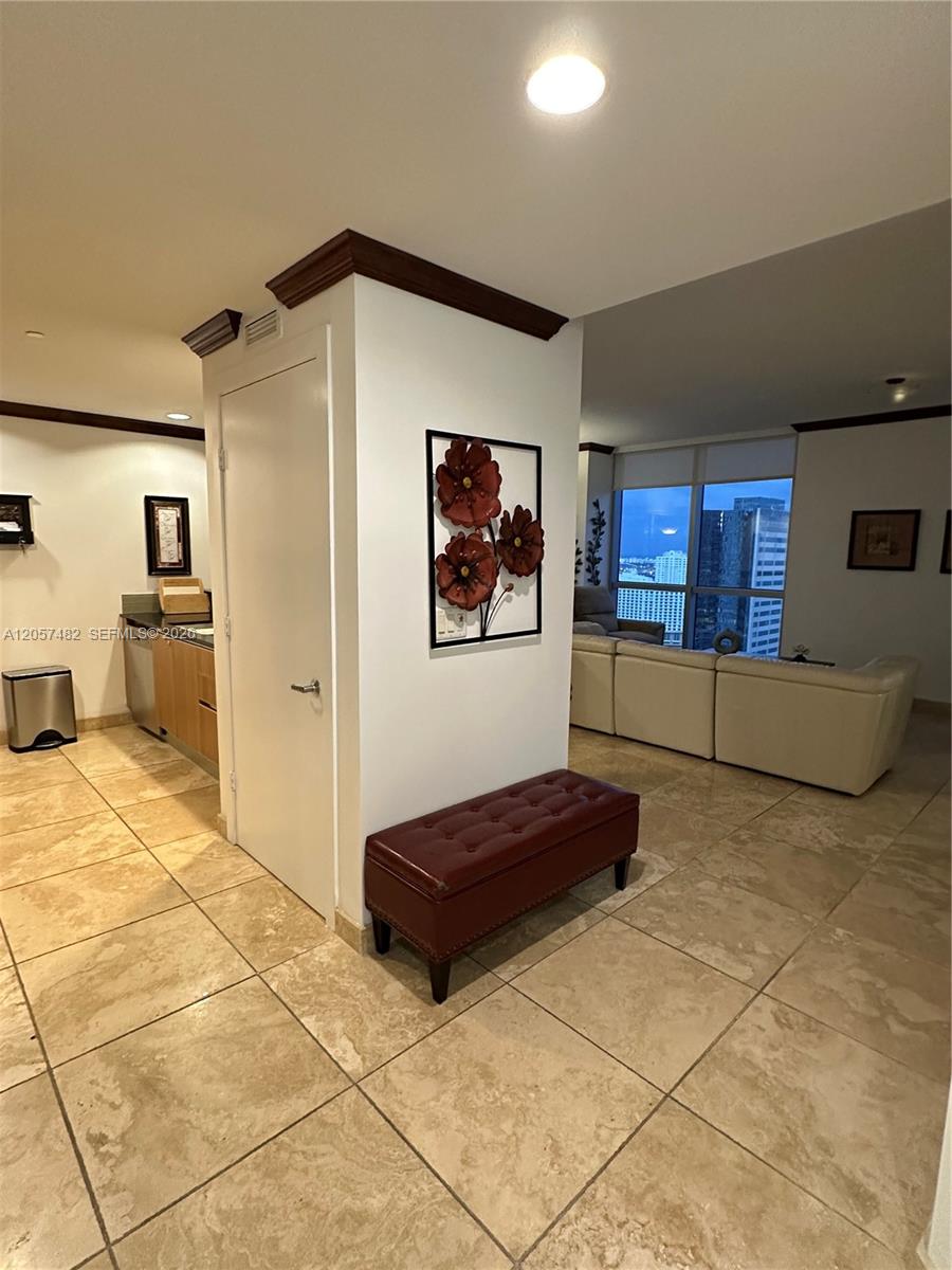 1060 E Brickell Avenue 3001 Property Photo 3