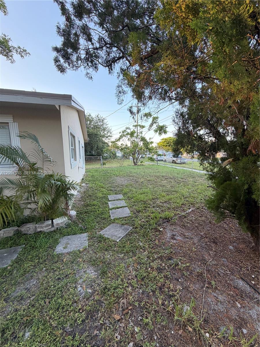 734 Sw 8th Street Property Photo 14