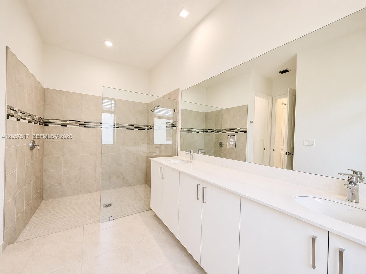 5028 Gambero Way Property Photo 38
