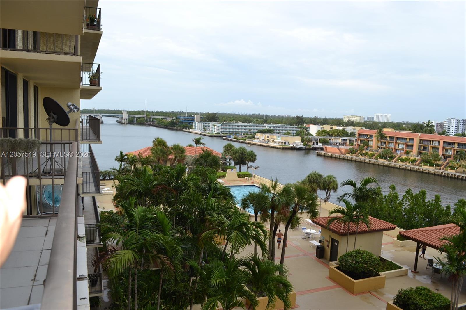 A12057519 Property Photo 10