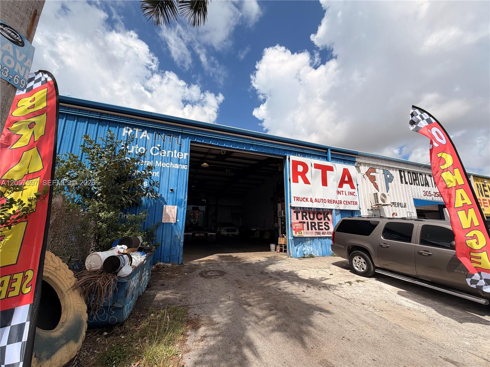 22770 S Dixie Highway Property Photo 1