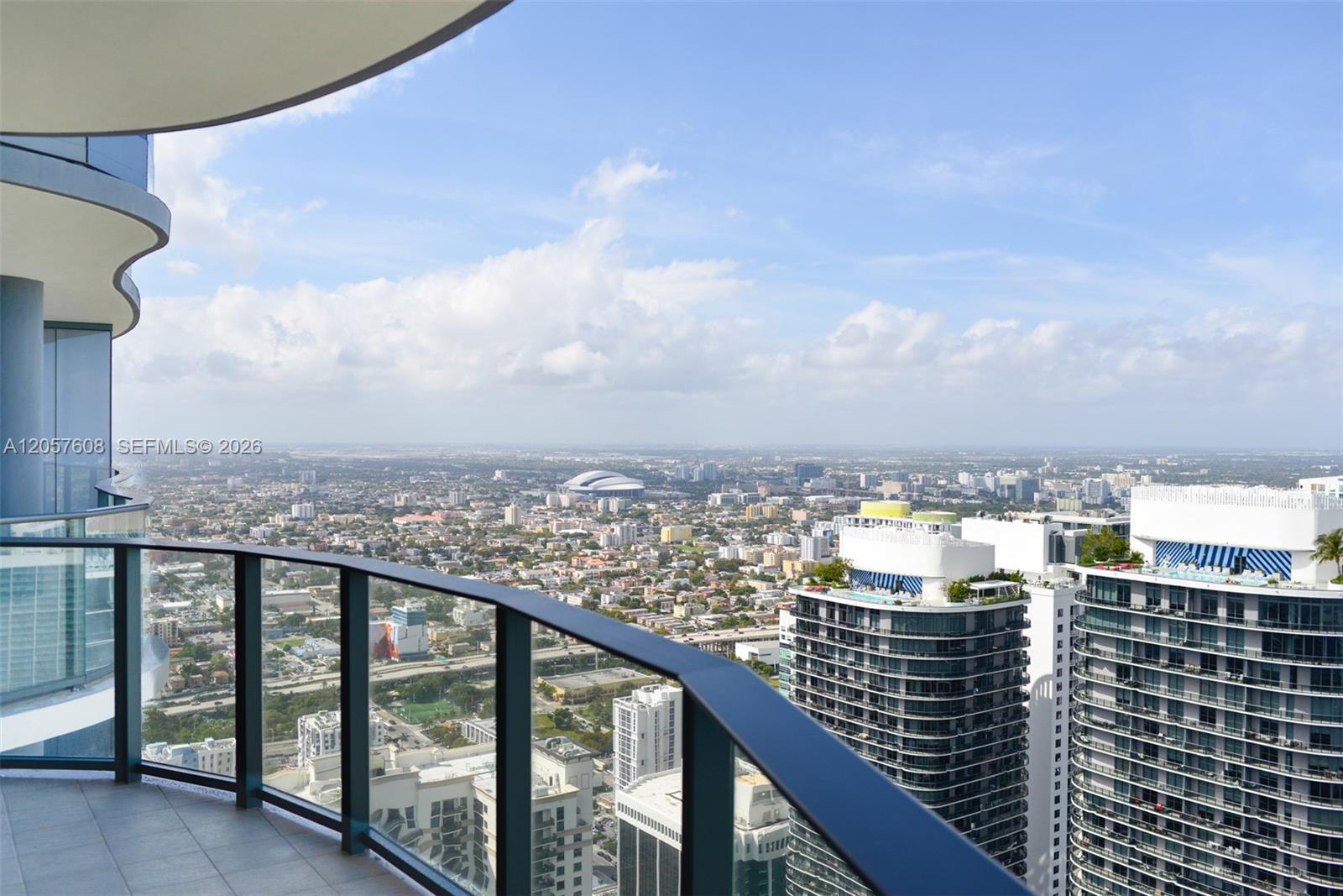 1000 Brickell Plaza PH5907 Property Photo 1