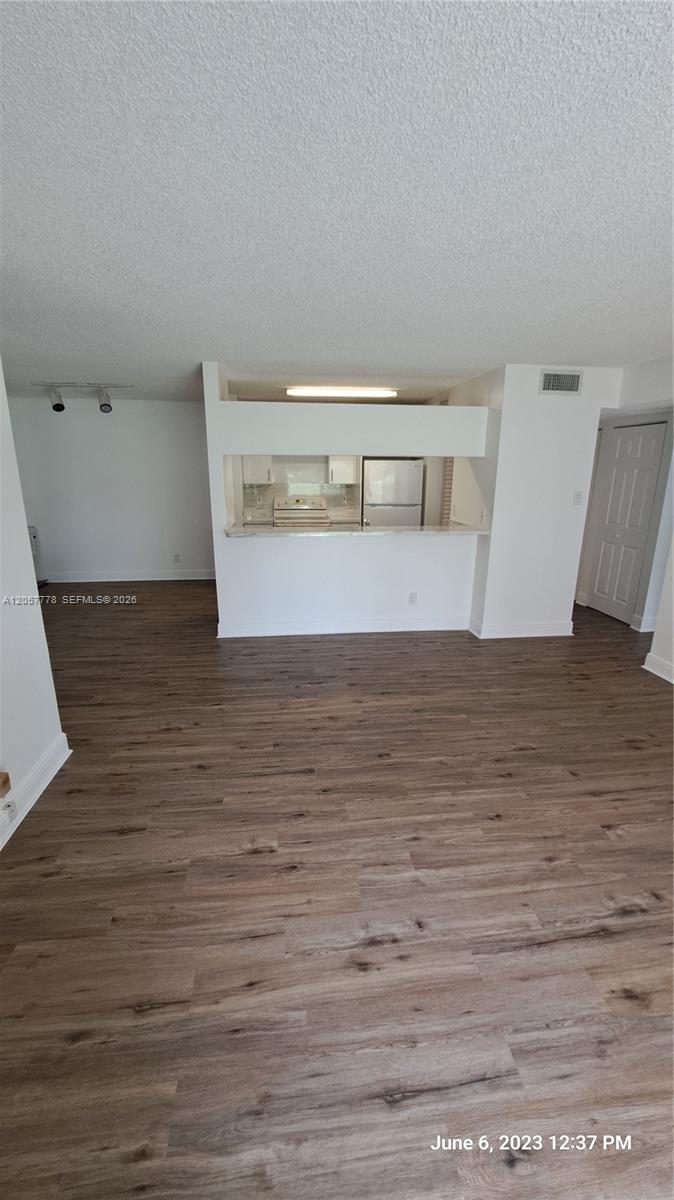15770 Sw 106th Terrace 104 Property Photo 12