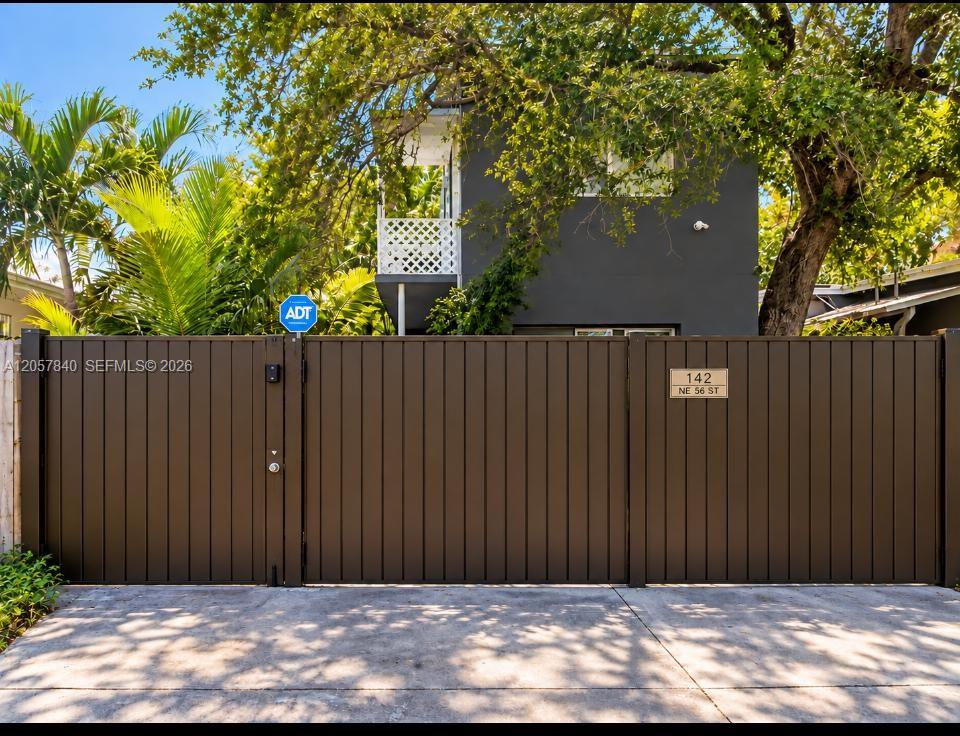 142 NE 56th Street D Property Photo 1