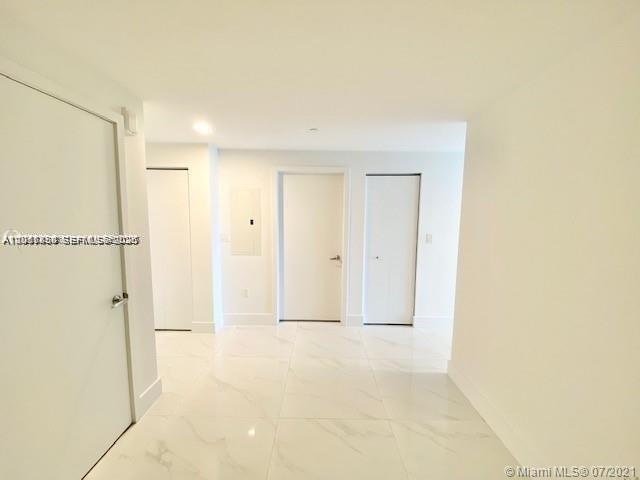 16385 Biscayne Boulevard 702 Property Photo 4
