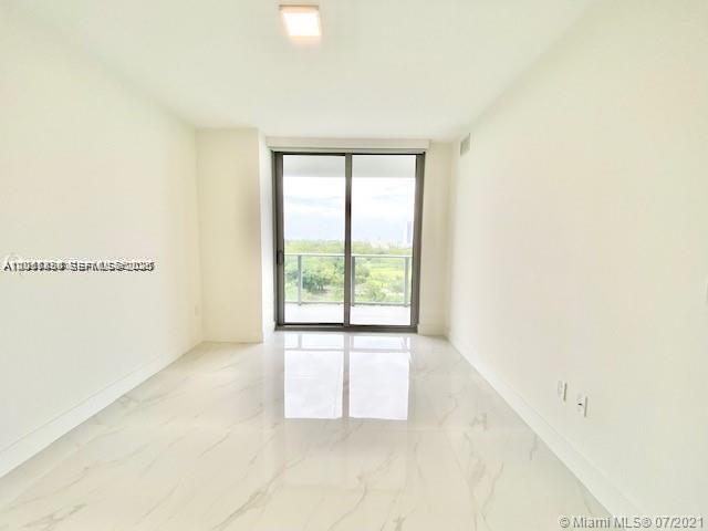 16385 Biscayne Boulevard 702 Property Photo 23