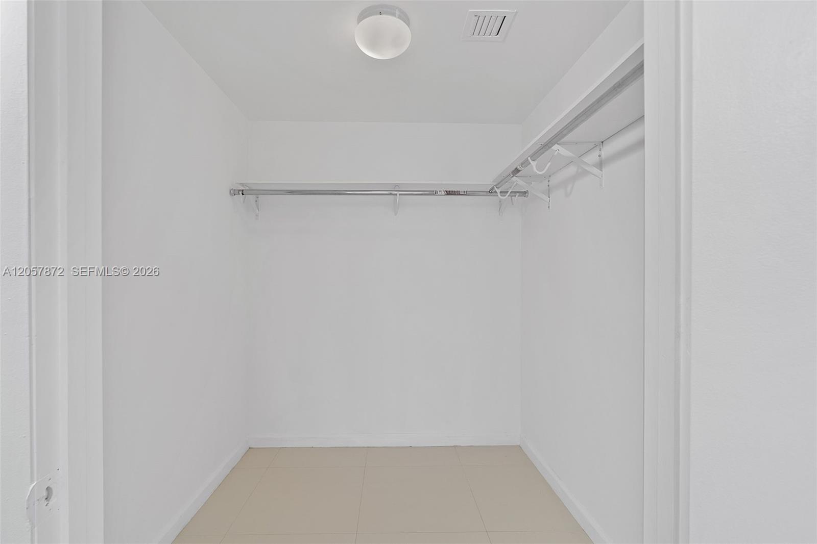 495 Brickell Avenue 5007 Property Photo 25
