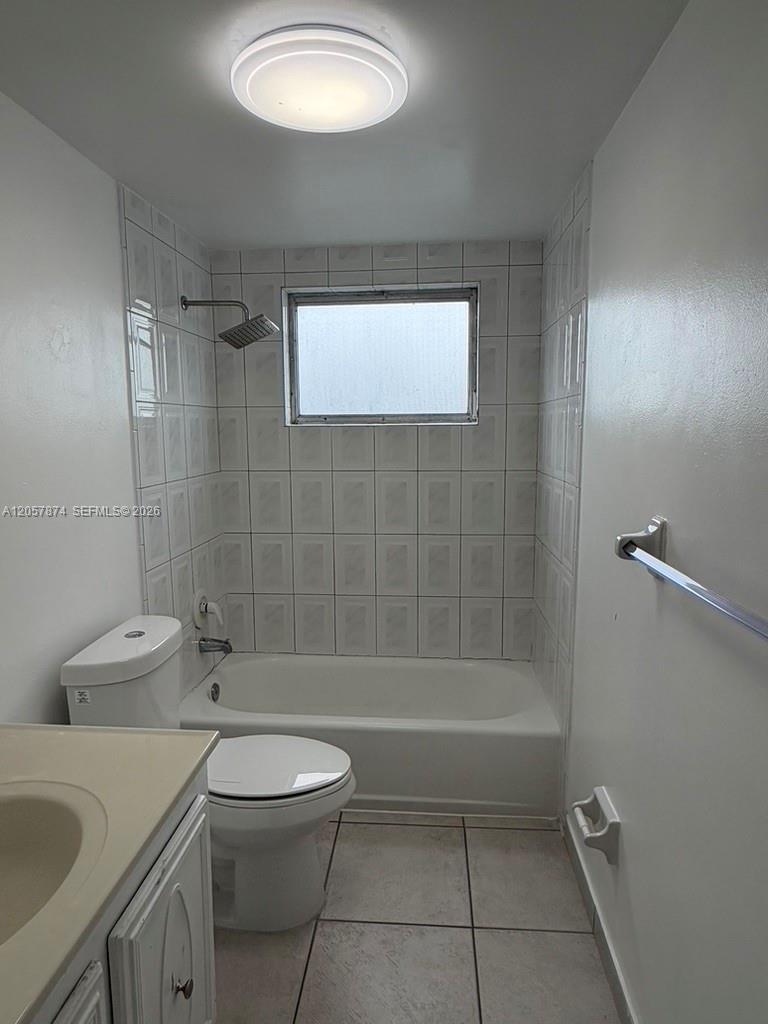 30 Nw 87th Avenue C201 Property Photo 18
