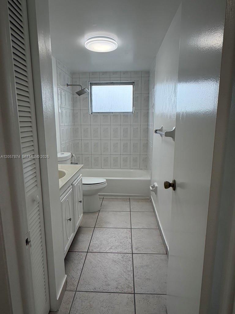 30 Nw 87th Avenue C201 Property Photo 19
