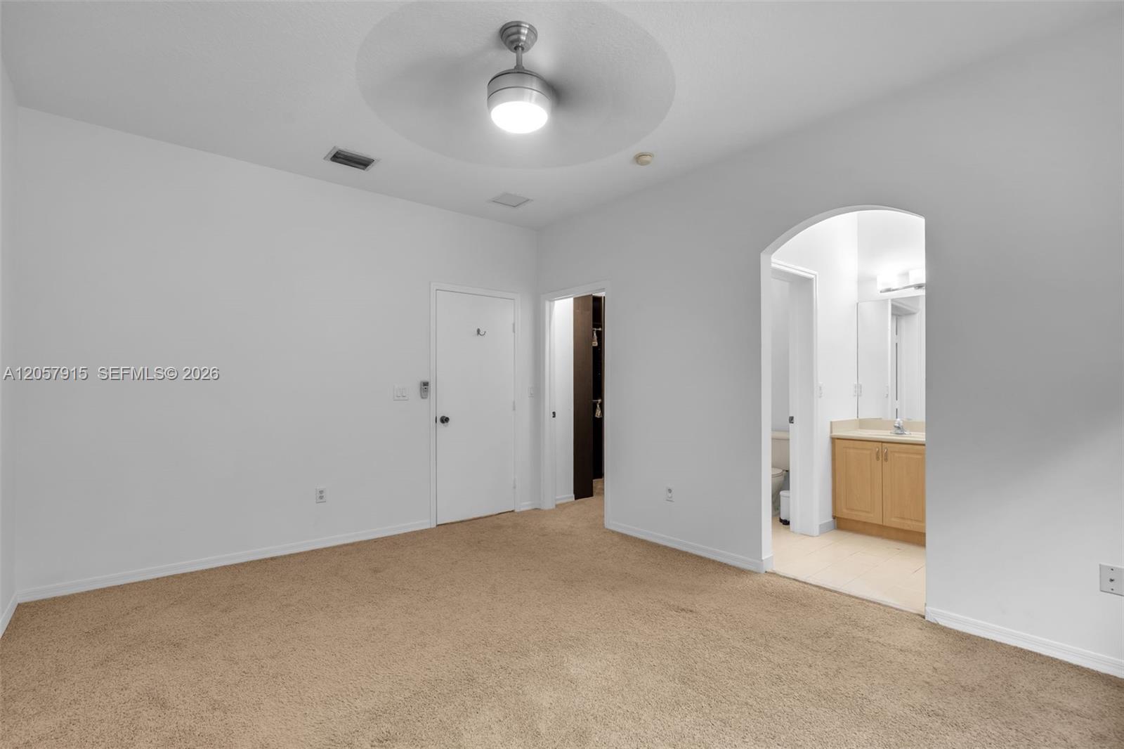 4956 Leeward Lane 3804 Property Photo 7