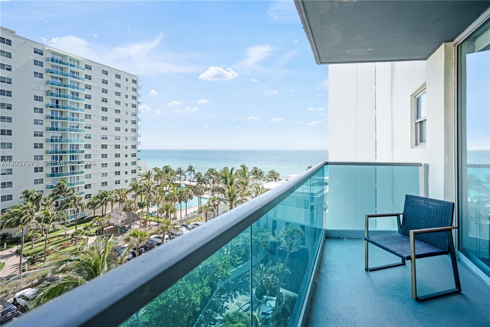4001 S Ocean Drive 7p Property Photo 14