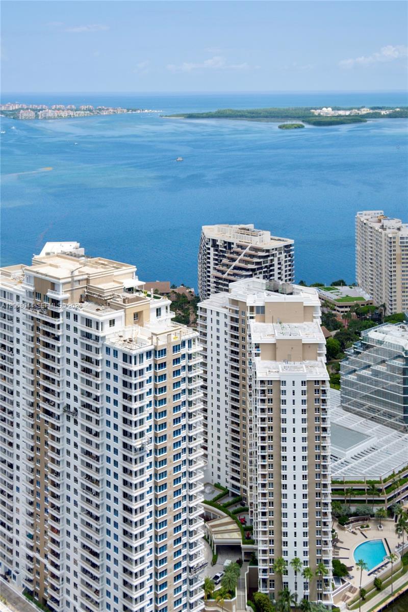475 Brickell Avenue 5013 Property Photo 11