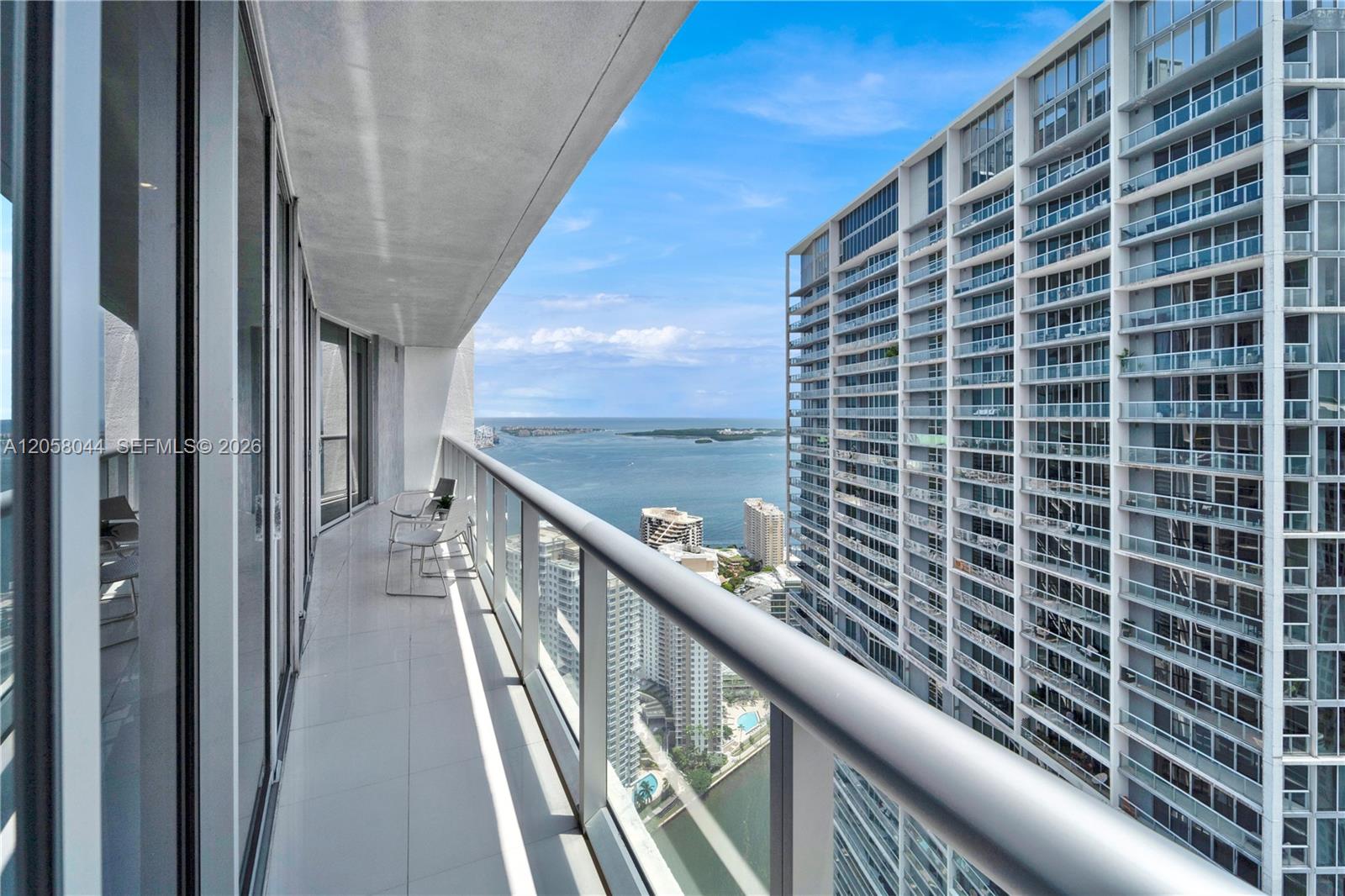 475 Brickell Avenue 5013 Property Photo 18