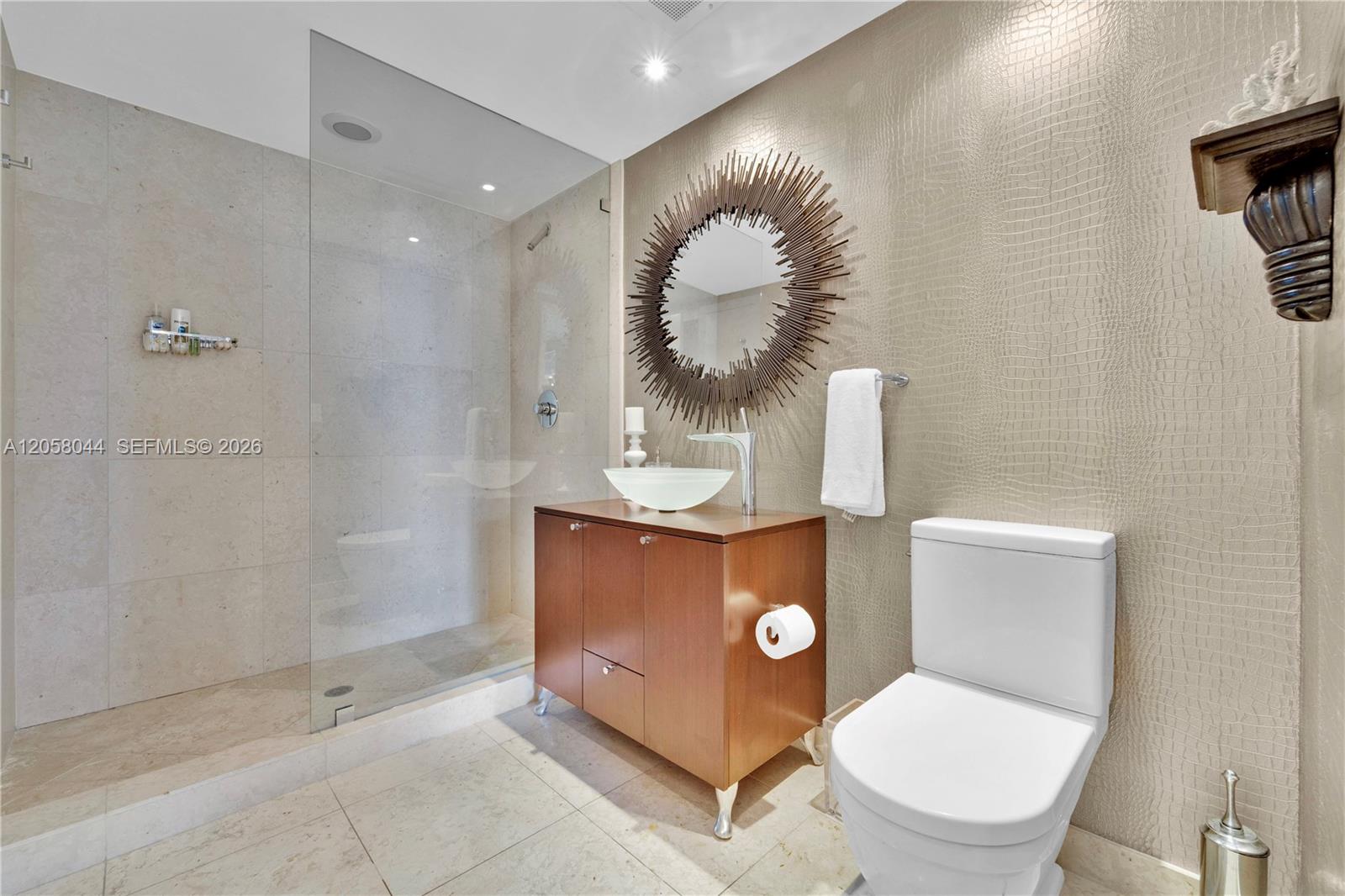 475 Brickell Avenue 5013 Property Photo 32